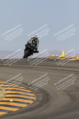 media/Sep-30-2023-SoCal Trackdays (Sat) [[636657bffb]]/Turns 9 and 10 (1010am)/